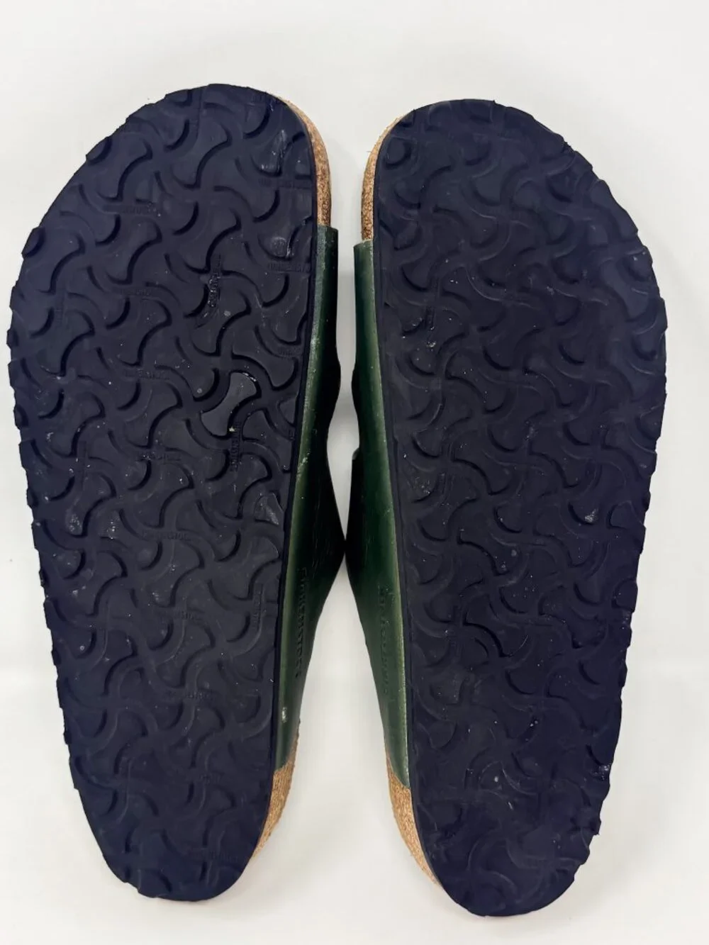 Birkenstock Unisex Arizona Oiled Leather Sandals Men's 9 / Women's 11 Green